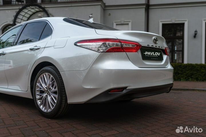 Аренда Toyota Camry. Прокат Тойота с/без водителя