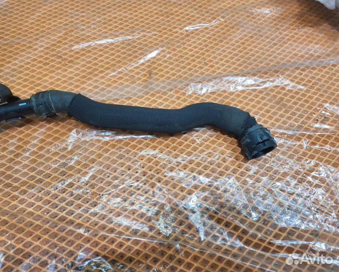 Трубка с/охлаждения Audi A6 C6 4F AUK 2007