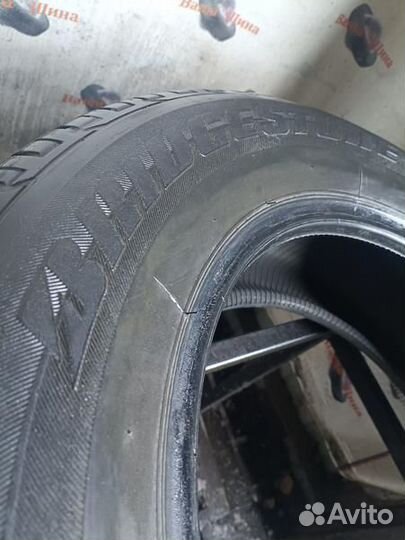 Bridgestone Dueler H/P 215/65 R16