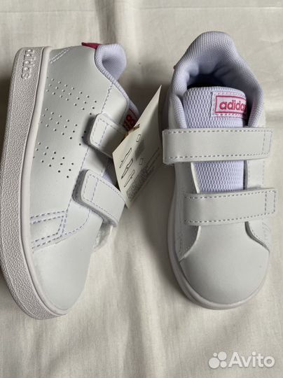 Новые кроссовки Adidas, 25,26