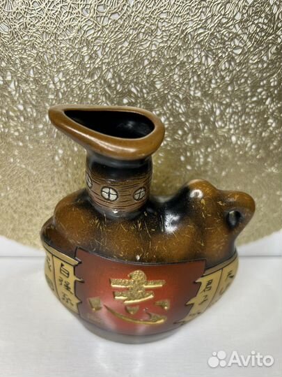 Ваза в китайском стиле