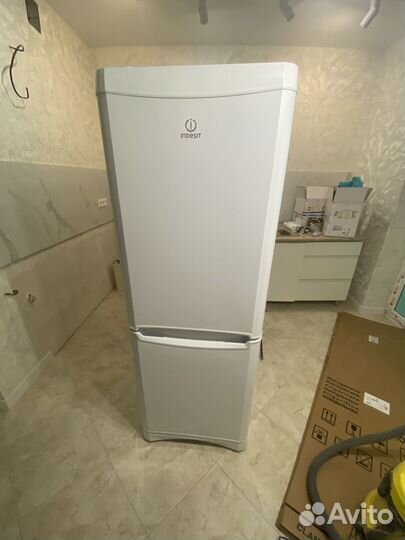 Холодильник