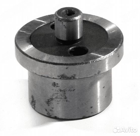 Ось паразитной шестерни 490