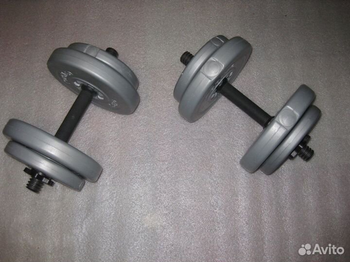 Продам гантели 2х8,16,17,19 кг