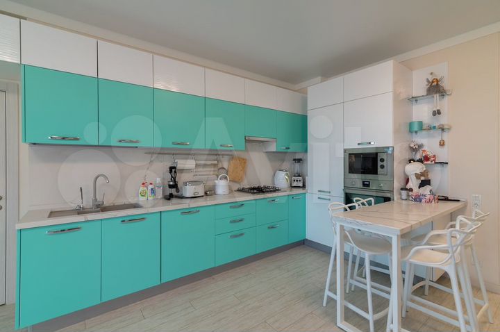 3-к. квартира, 159 м², 11/11 эт.