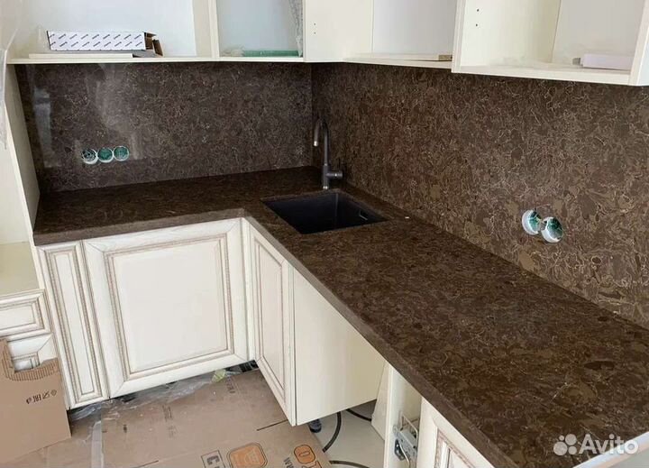 Столешница из искусственного камня