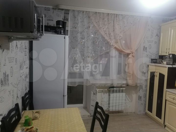 2-к. квартира, 59 м², 8/10 эт.