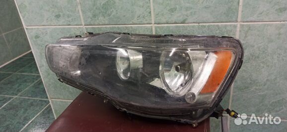 Фары mitsubishi lancer 10