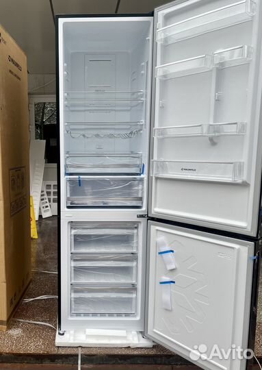 Холодильник черное стекло новый