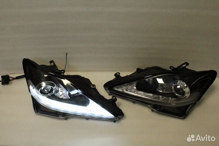 Lexus IS 2005-2013 фары с бегающим поворот H9EK1