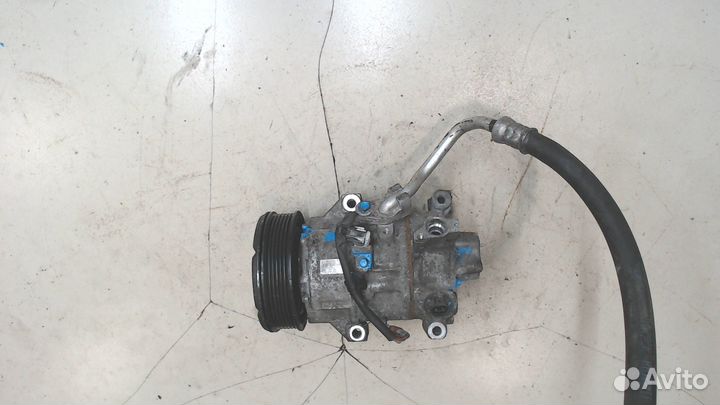 Компрессор кондиционера Toyota Avensis 2