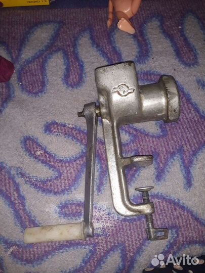 Мясорубка ручная чугунная 38 избраном