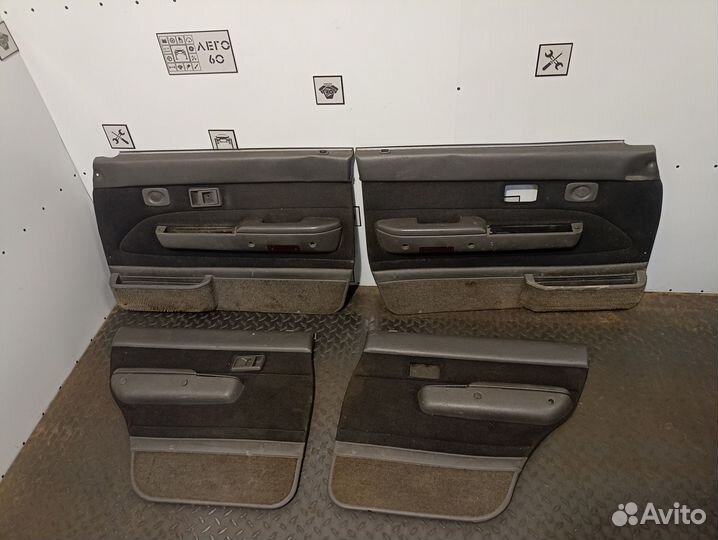 Обшивка двери для Toyota 4 Runner / Hilux Surf