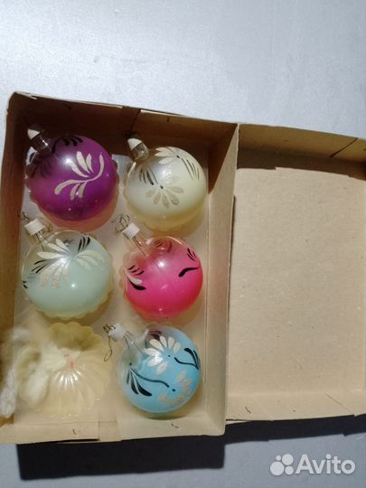 Елочные игрушки