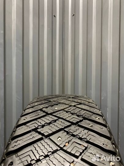 Goodyear Ultragrip Ice Arctic 185/60 R15 88T