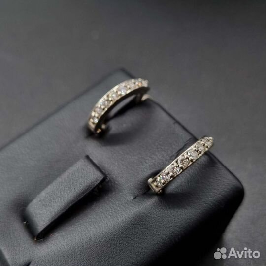 Золотые серьги с бриллиантами 585 пробы