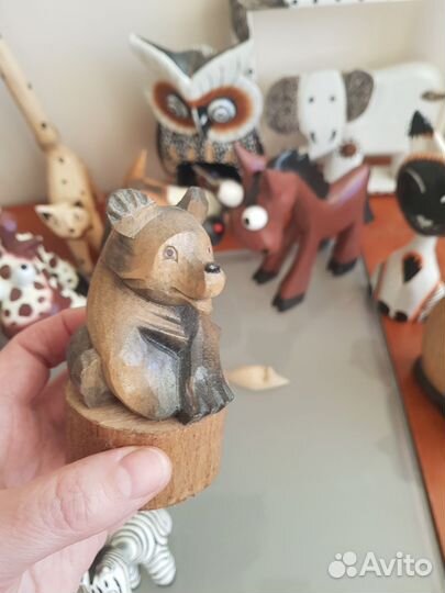 Фигурки животных из дерева