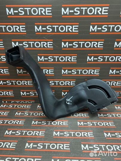 Воздуховод печки правый Mercedes-Benz E-Class W210