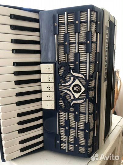 Аккордеон Weltmeister Cordal 3/4 в идеале