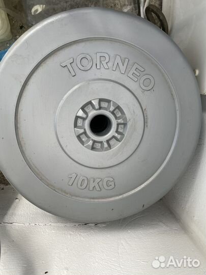 Скамья и штанга,блины