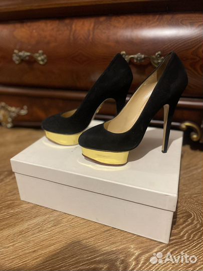 Туфли charlotte olympia