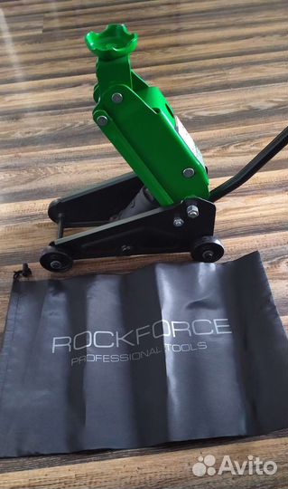 Домкрат гидравлический подкатной 2.5т