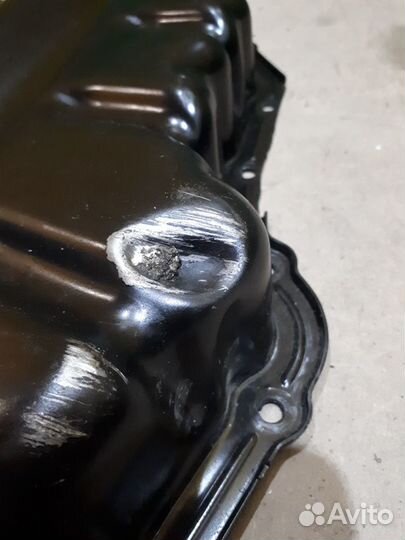 Поддон масляный двигателя Skoda Rapid 2