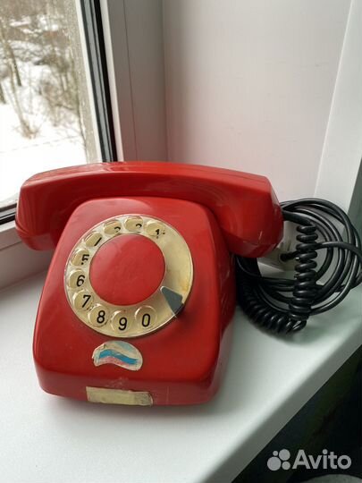 Старый дисковой телефон СССР
