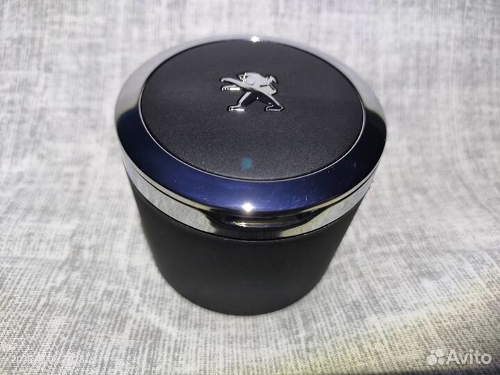 Оригинальная пепельница Peugeot