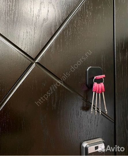Металлическая дверь с электронным замком