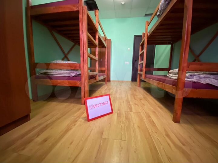 Комната 30 м² в > 9-к., 5/5 эт.