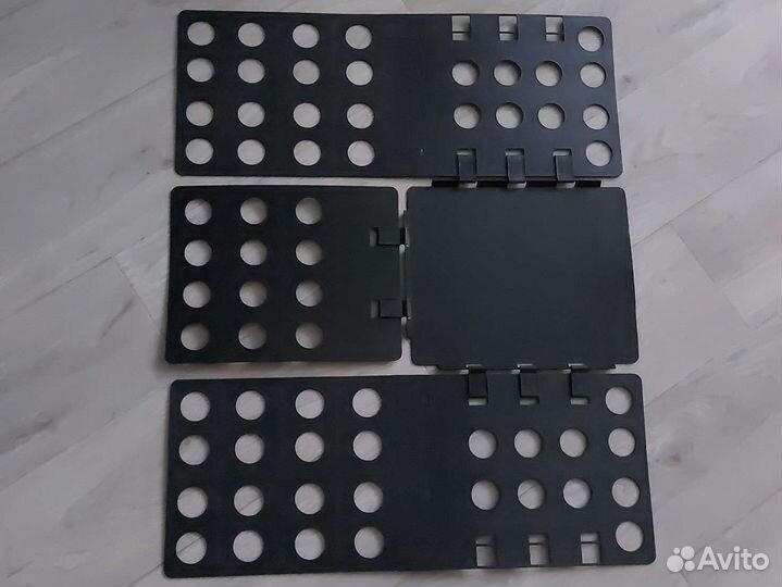 Приспособление для складывания одежды