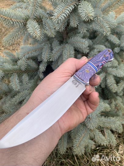 Нож из стали MagnaCut