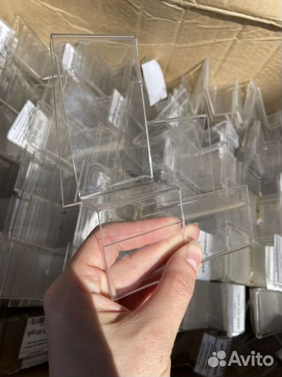 Подставки для аксессуаров, чехлов, телефонов