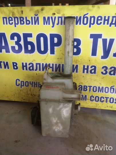 Бачок омывателя Kia Rio