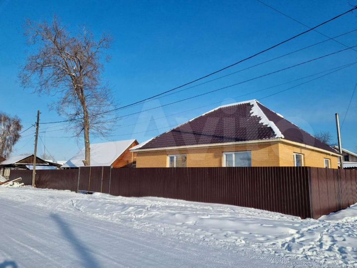 Дом 102 м² на участке 8 сот.