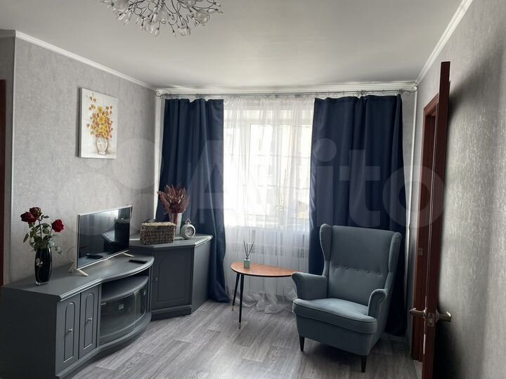 2-к. квартира, 42 м², 3/5 эт.