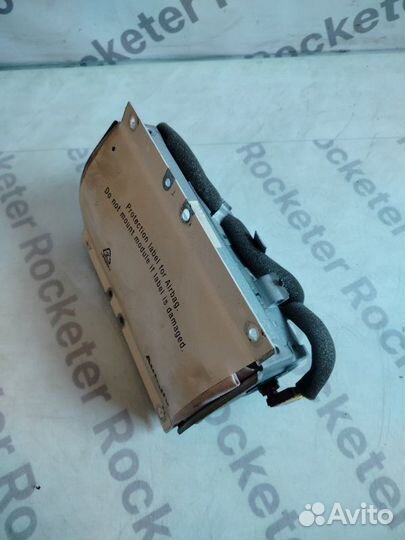 Подушка безопасности в торпедо Volvo Xc90 D5244T4