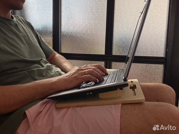 Подставка для ноутбука