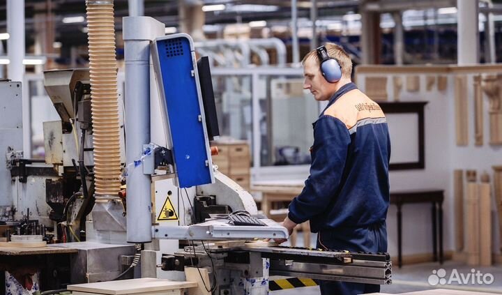 Слесарь-ремонтник Ульяновск Вахта
