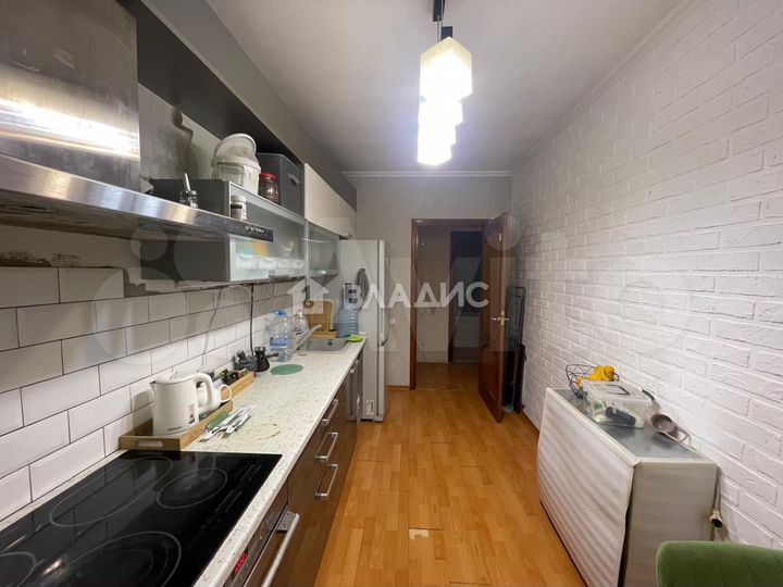 1-к. квартира, 47 м², 1/10 эт.