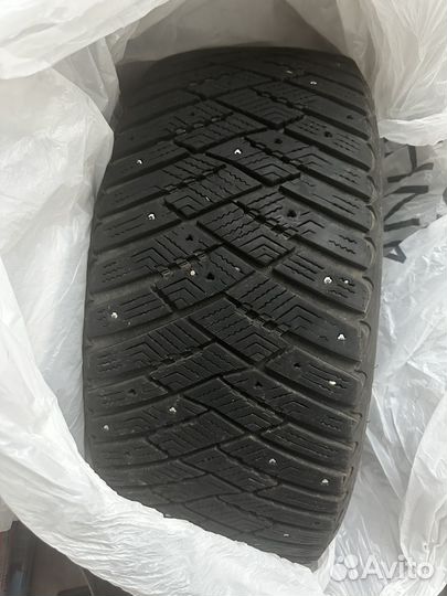 Goodyear Ultragrip Ice Arctic 245/45 R18 100T