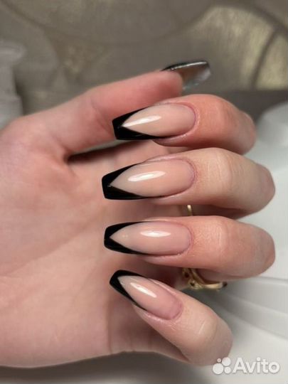 Маникюр Лавочкина