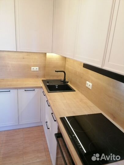 Кухонный гарнитур, кухня новая