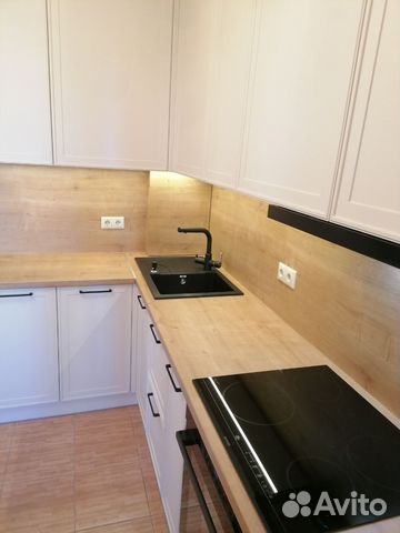 Кухонный гарнитур, кухня новая