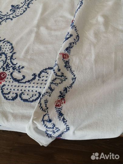 Скатерть лен с вышивкой
