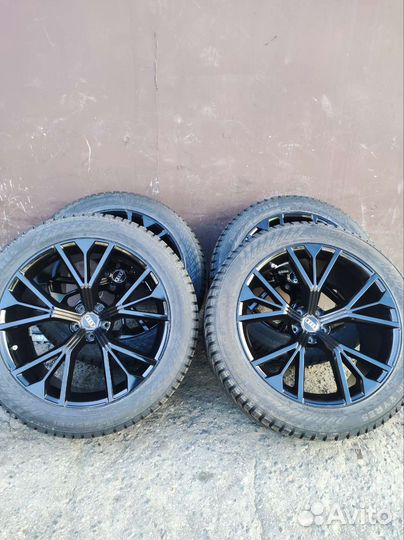 Зимние колёса на audi Q7 Q8 r 21 5x112 285/45/21