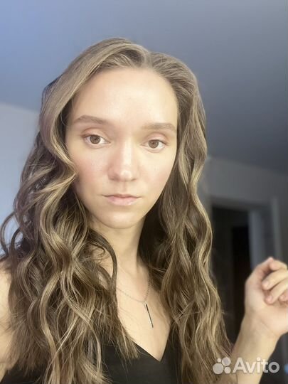 Макияж локоны