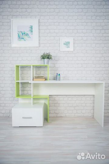 Стол письменный В1