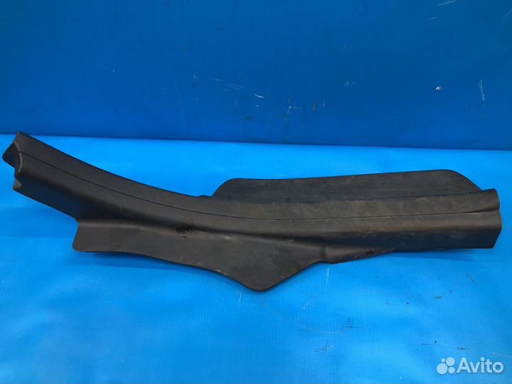 Накладка порога (внутренняя) Hyundai Elantra 2006